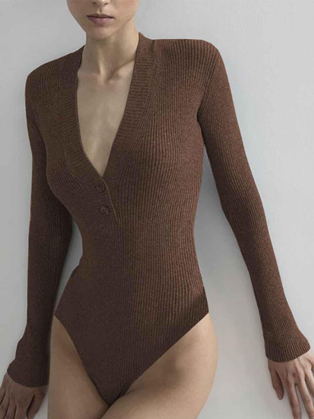 StyleCast x Revolte V-Neck Long Sleeve Bodysuit-picture-22