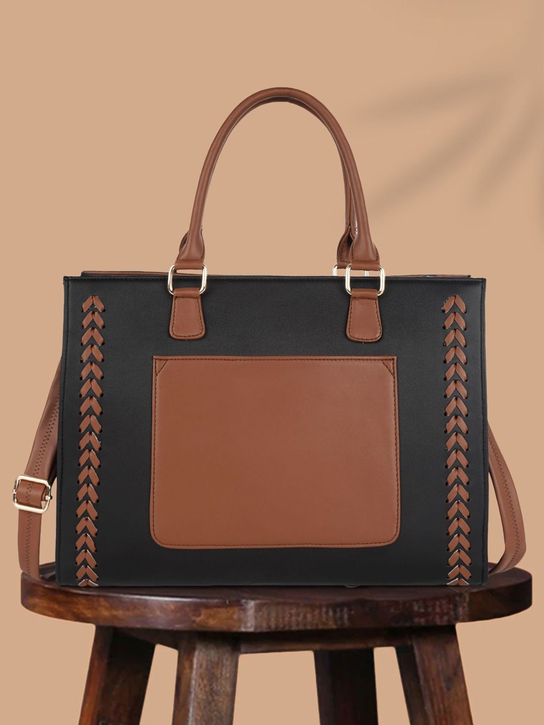 PARSLEY Structured Handheld Bag with Tasselled-picture-19