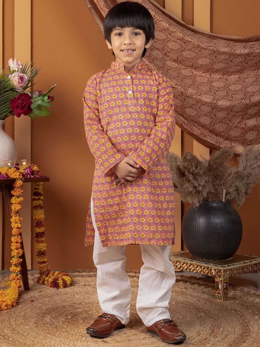 Biglilpeople Boys Floral Printed Regular Pure Cotton Kurta with Pyjamas-picture-17