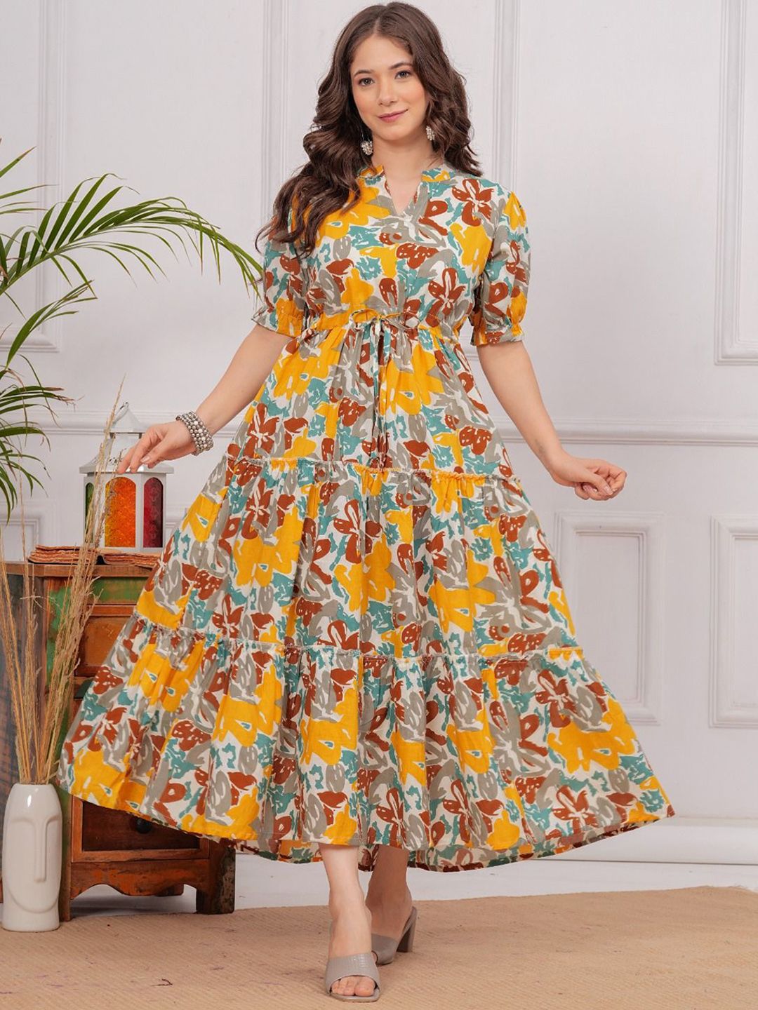 UNIBLISS Women Floral Printed Thread Work Kurta-picture-22