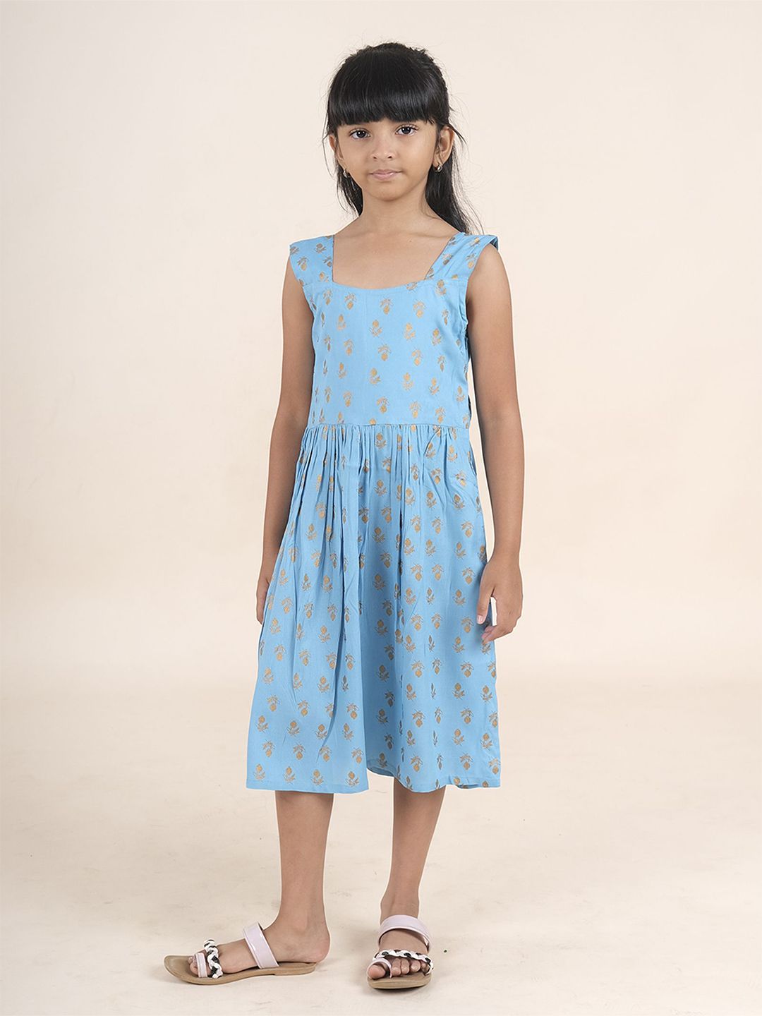 KiddoPanti Girls Floral Printed Fit & Flare Midi Dress-image-11