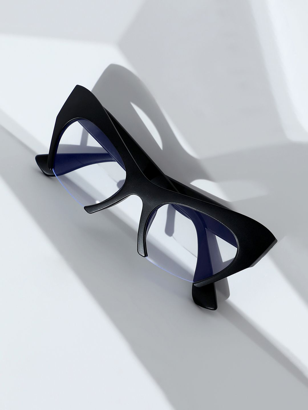 HAUTE SAUCE by Campus Sutra Women Cateye Sunglasses with Polarised Lens-image-36