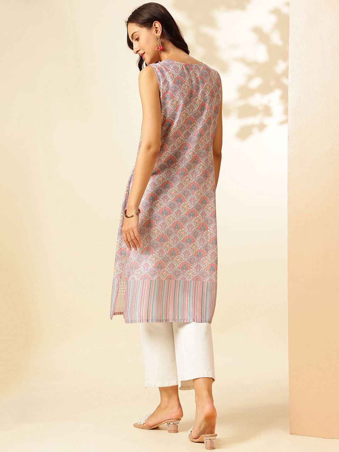 Trendy Blue Floral Tie-up Neck Kurta