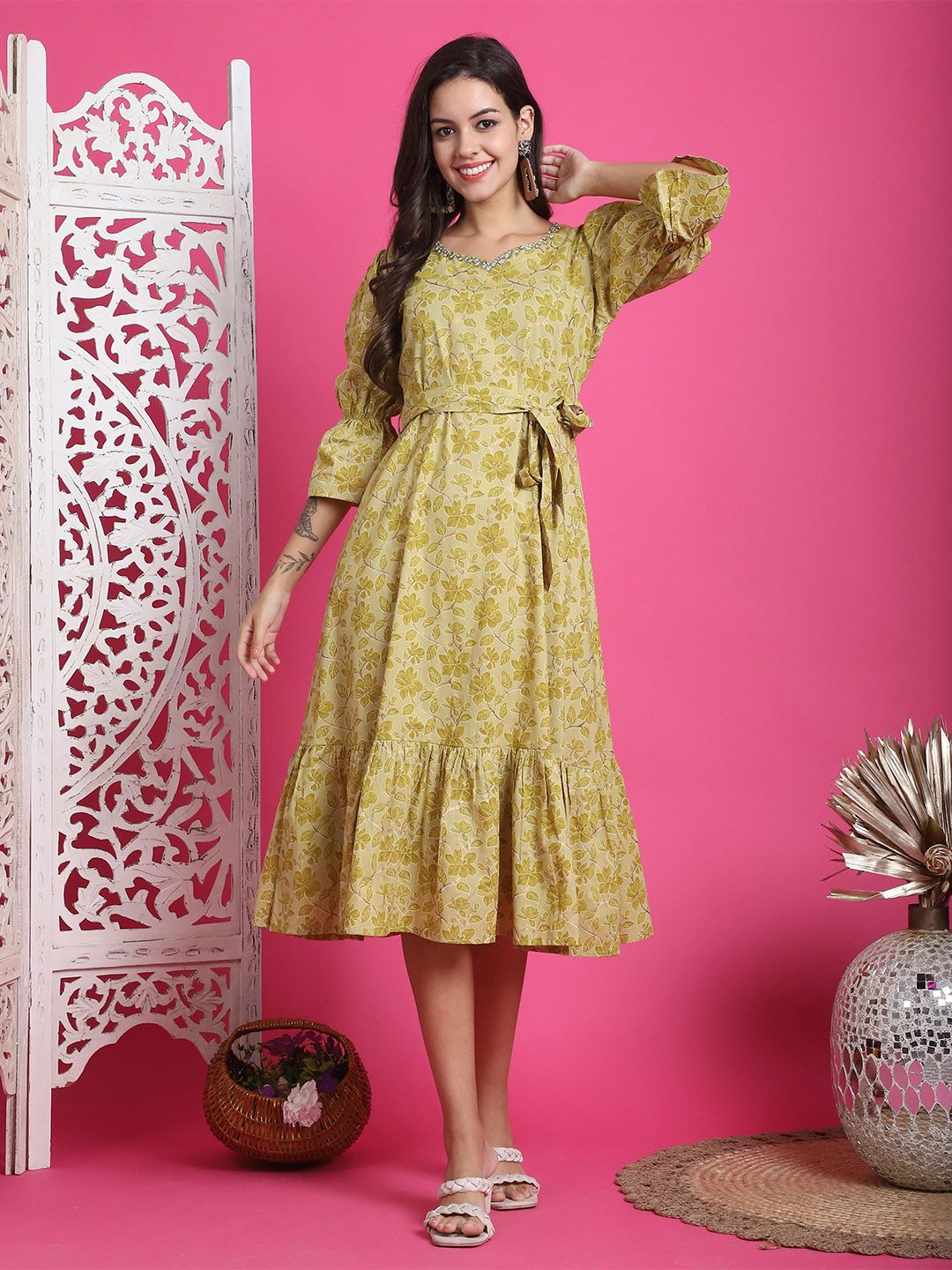 Rajnandini Floral Print A-Line Midi Dress-picture-39
