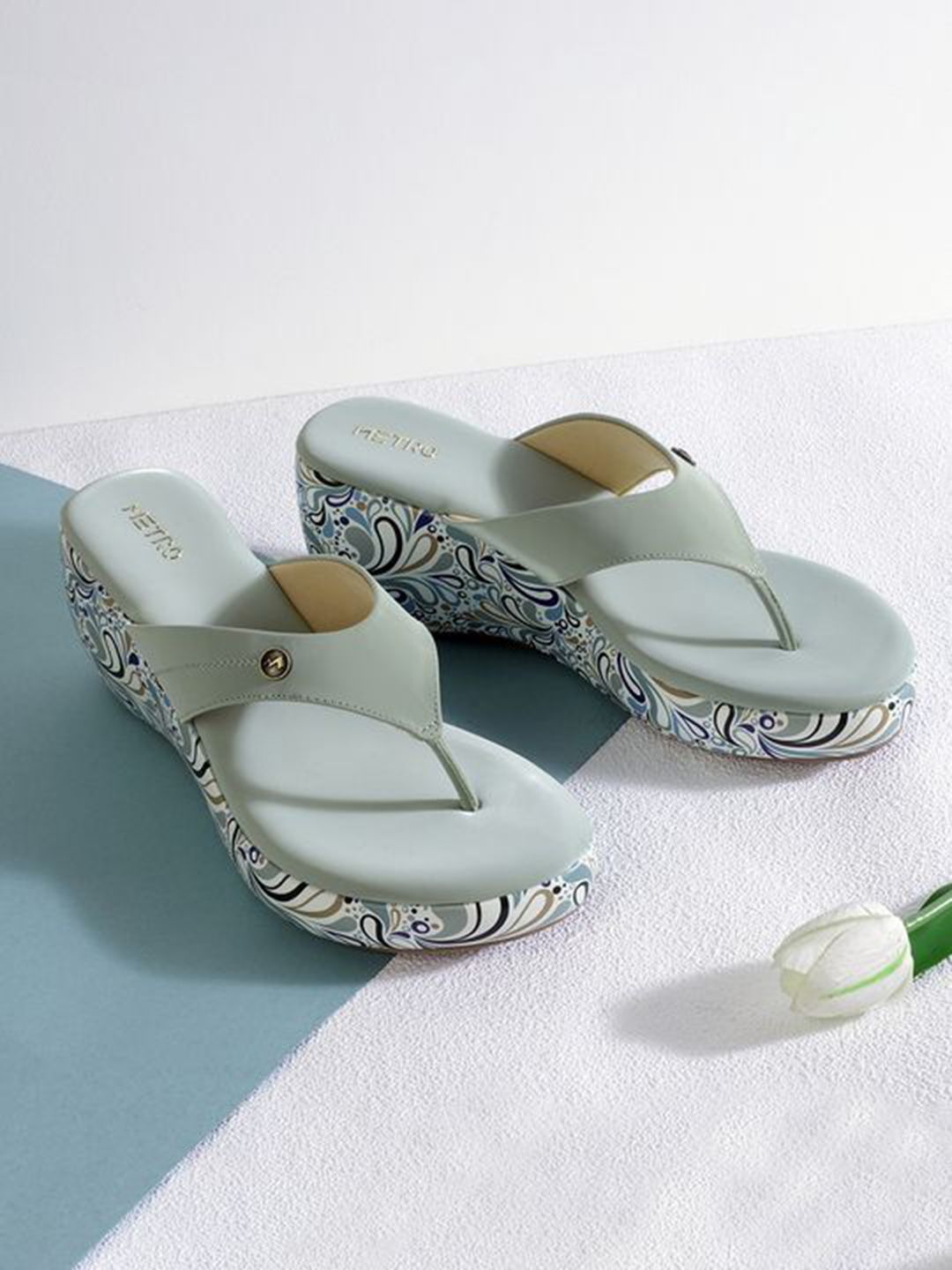 Metro Printed Synthetic Wedge Heel Sandals-picture-12