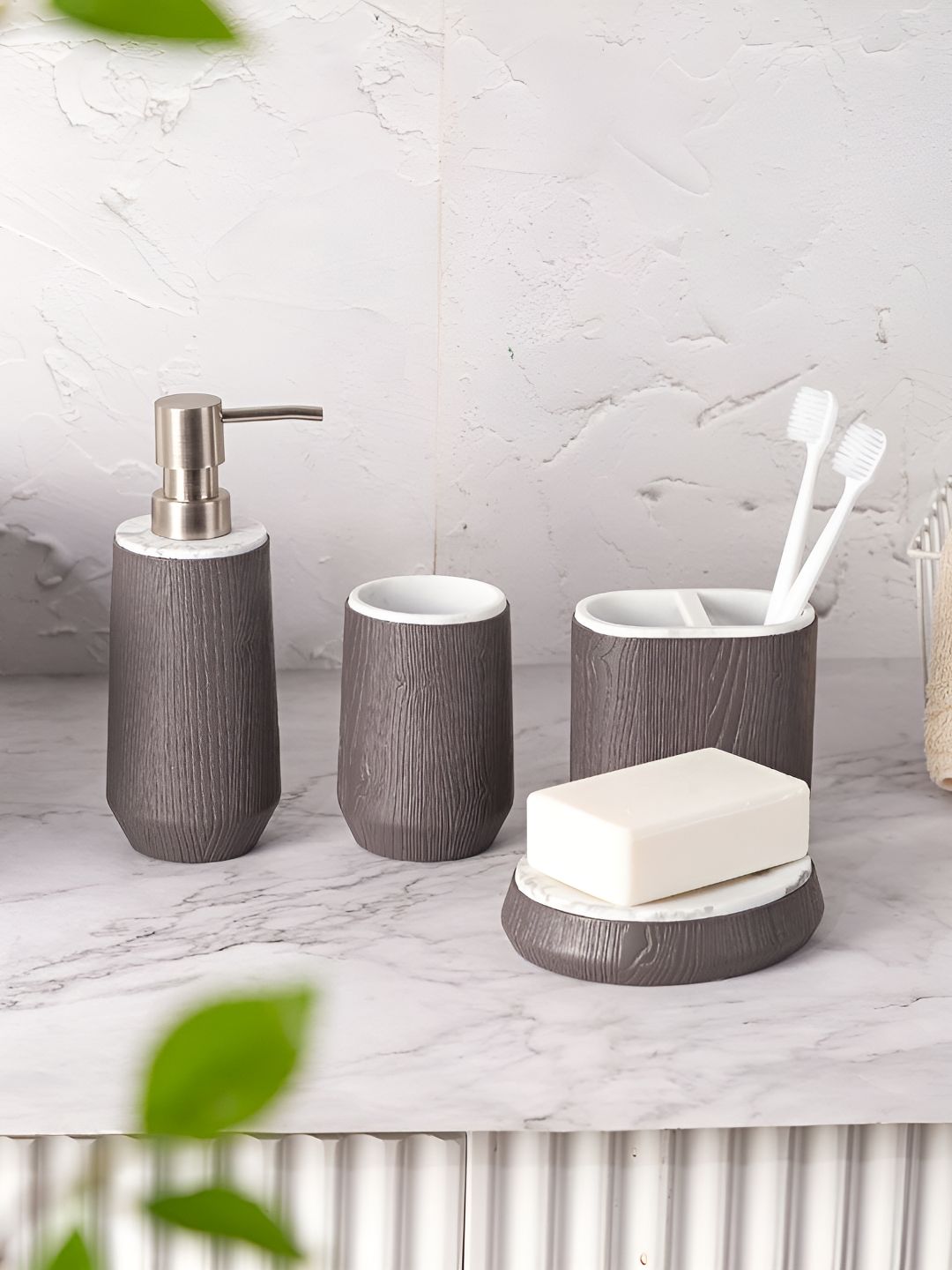 Pano Coffee Brown & White 4 piece Textured Polyresin Bath Accessories Set-image-30