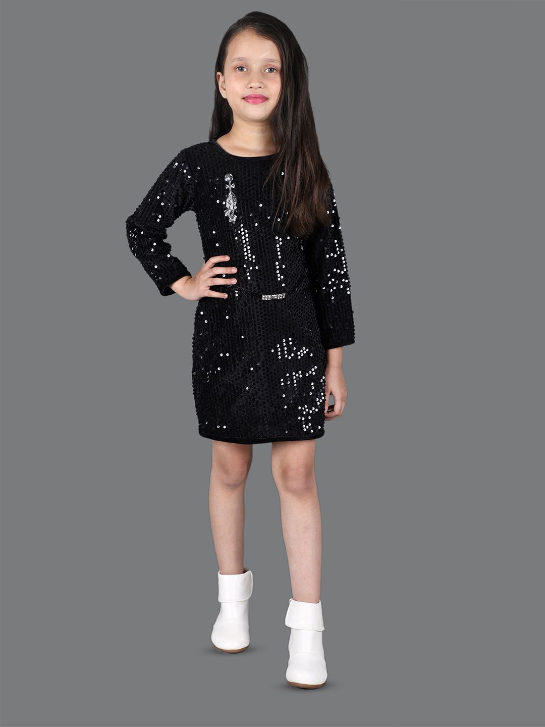 BAESD Embellished Velvet Bodycon Midi Dress-picture-13