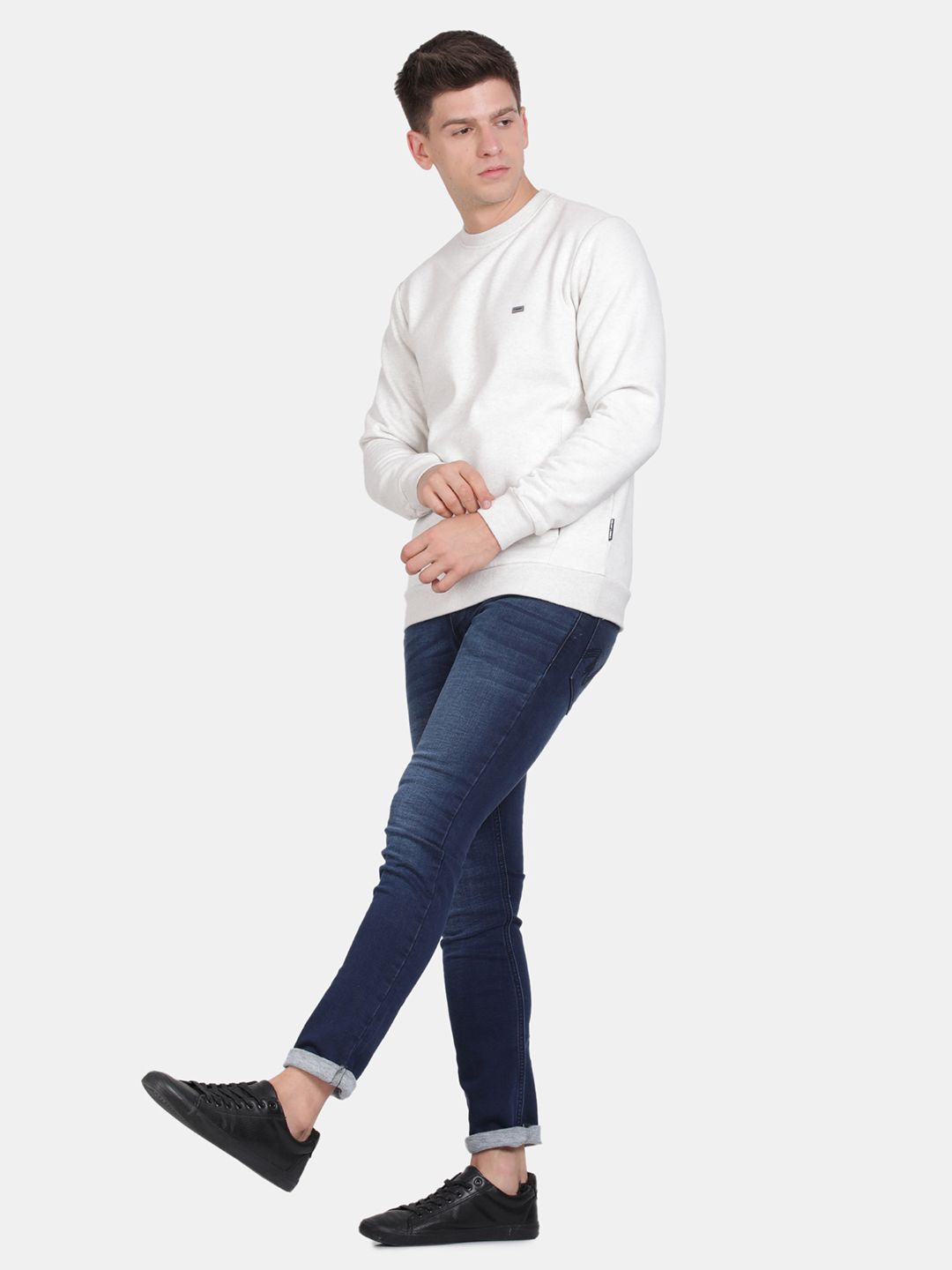 Boy's Sweatshirt with Round Neck and Back Pattern