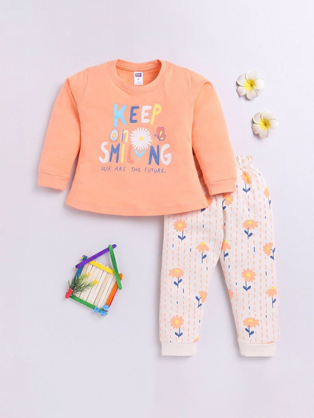 Nottie Planet Girls Printed T-shirt with Pyjamas-picture-11