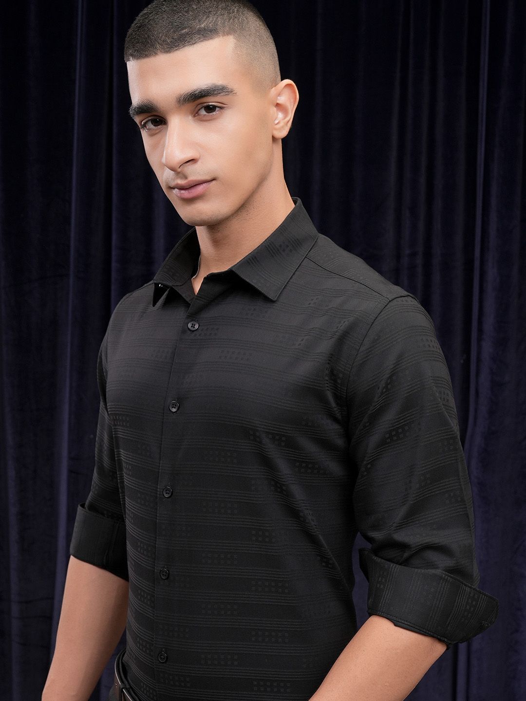 HIGHLANDER Men Spread Collar Striped Cotton Slim Fit Casual Shirt-picture-14