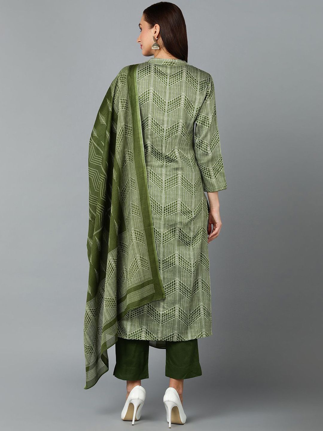Chevron Pattern Kurta with Coordinated Pants
