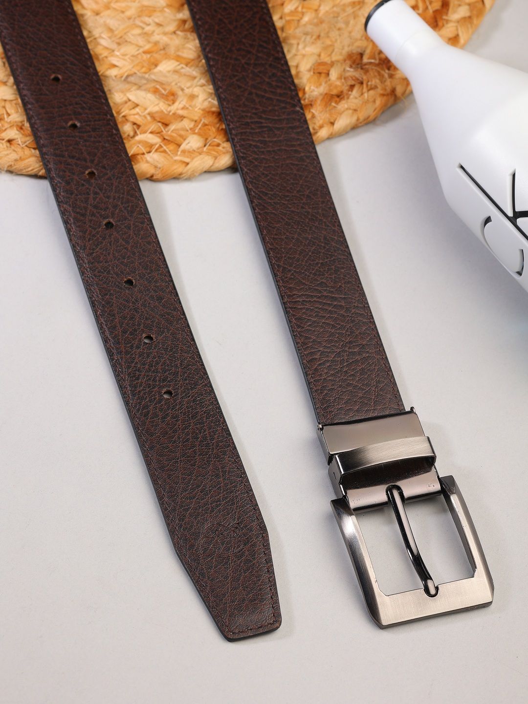 SAZARA Men Textured Leather Reversible Belt-picture-16