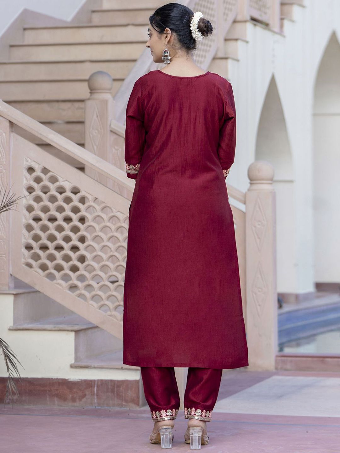 VredeVogel Kurta Set met Dupatta | Geborduurde Viscose