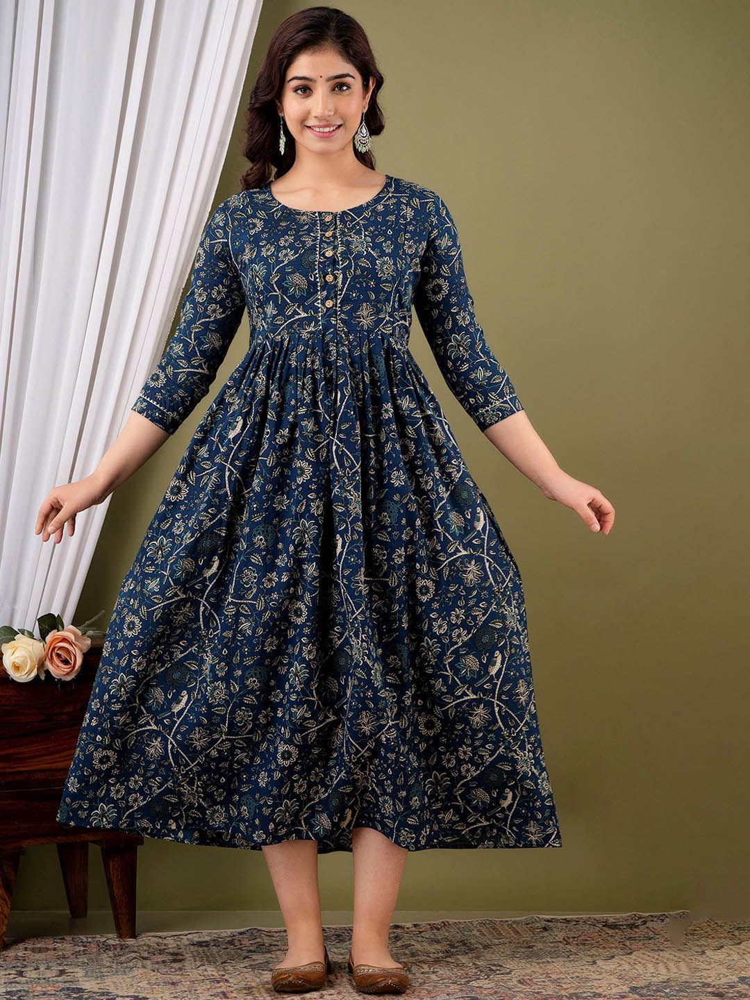 MURLI KURTI Women Printed Thread Work Anarkali Kurta-picture-2