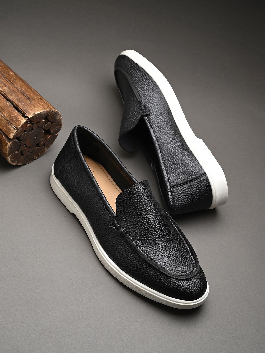 The Roadster Lifestyle Co Men Lightweight Casual Loafers-picture-47