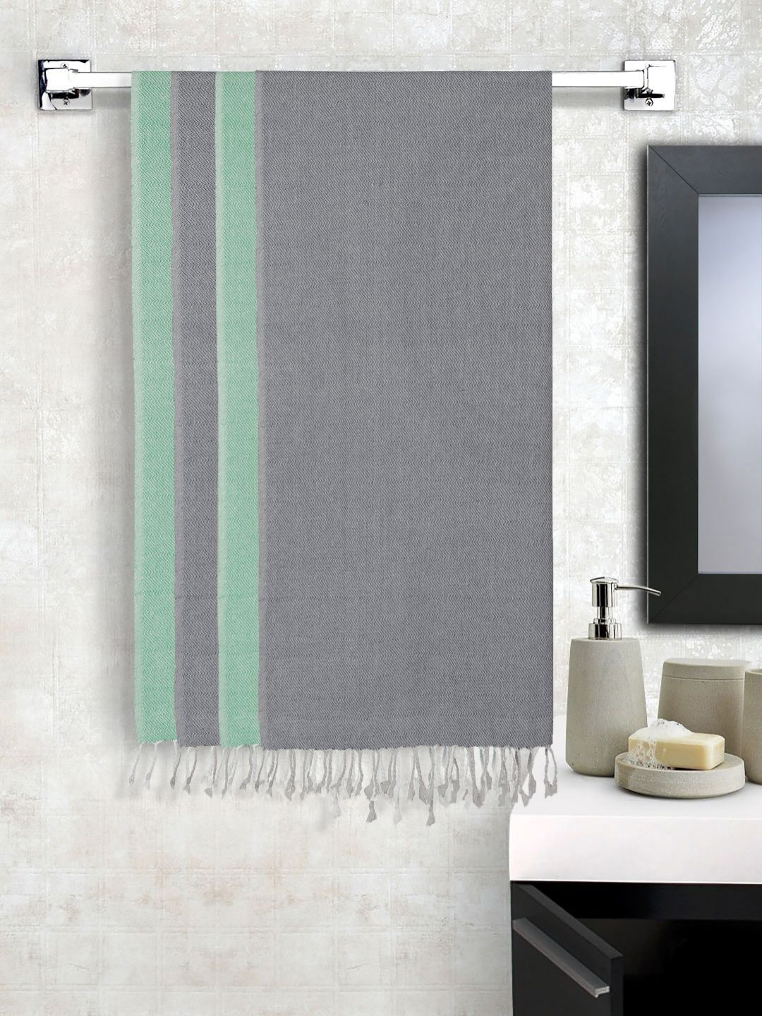 KLOTTHE Grey & Green 4 Pieces Pure Cotton 550 GSM Bath Towels-image-30