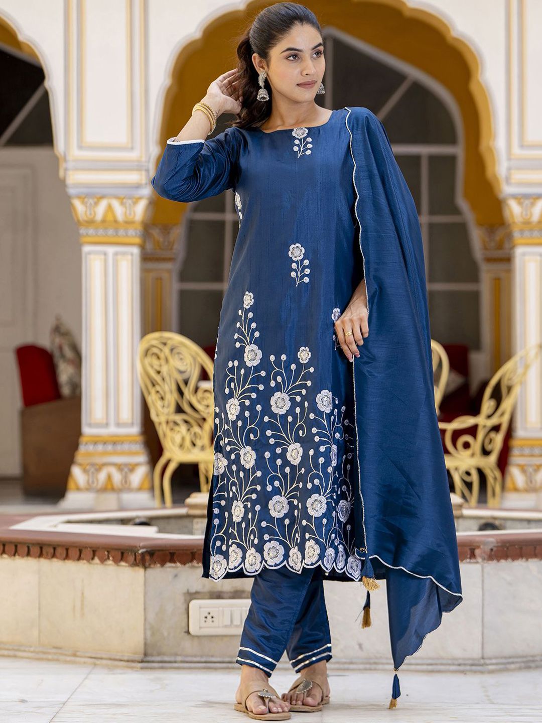 VredeVogel Floral Embroidered Sequined Scalloped Straight Kurta With Trousers & Dupatta