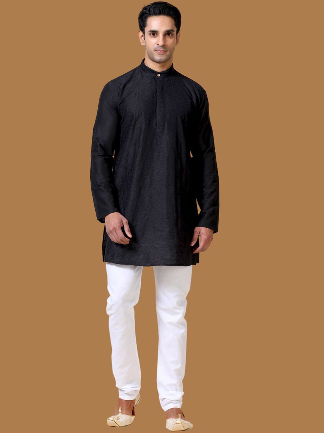 TATTVA Men Thread Work Kurta-picture-18
