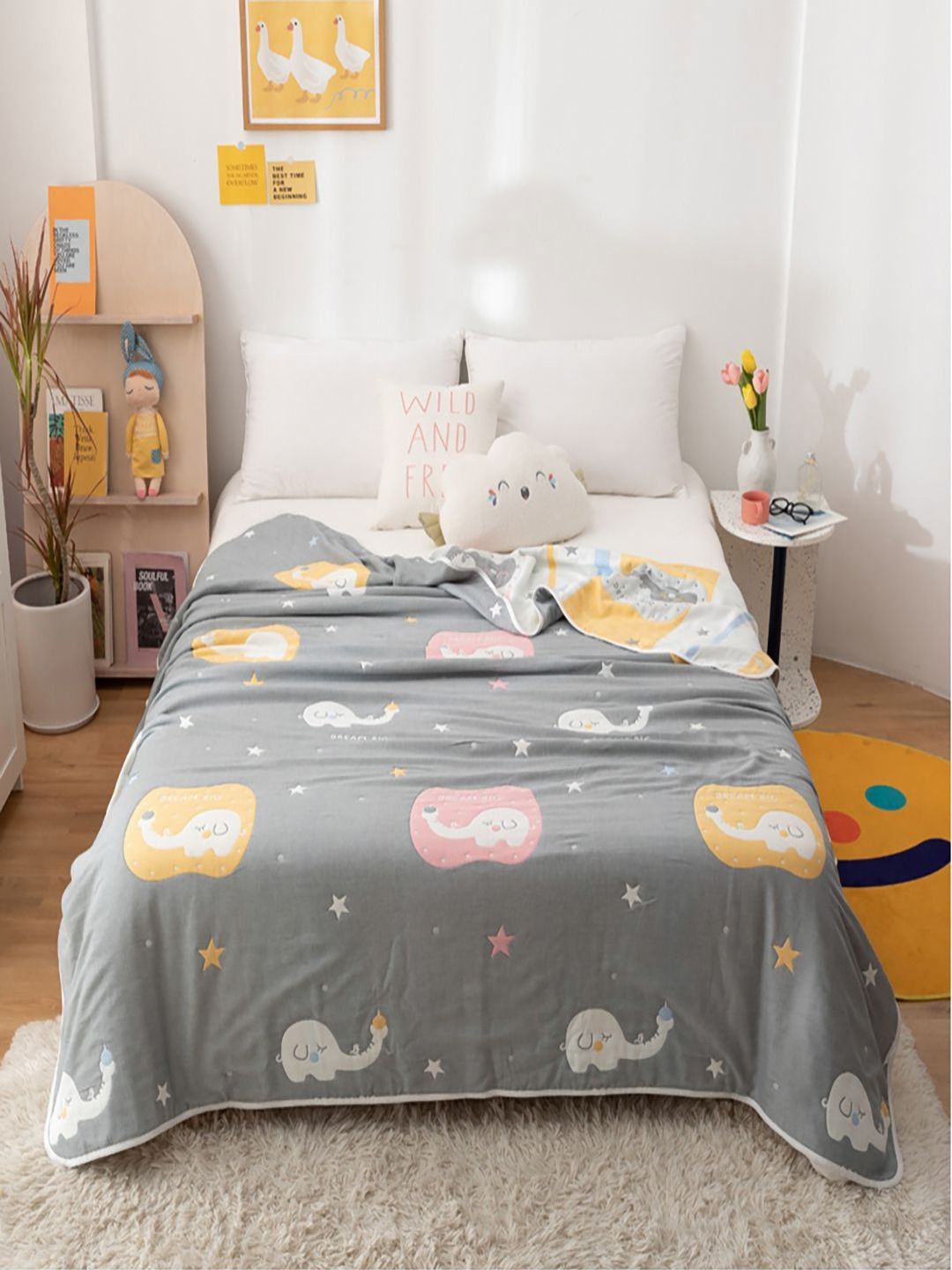 JC HOME Grey & White Cartoon Characters AC Room 400 GSM Double Bed Quilt-picture-23