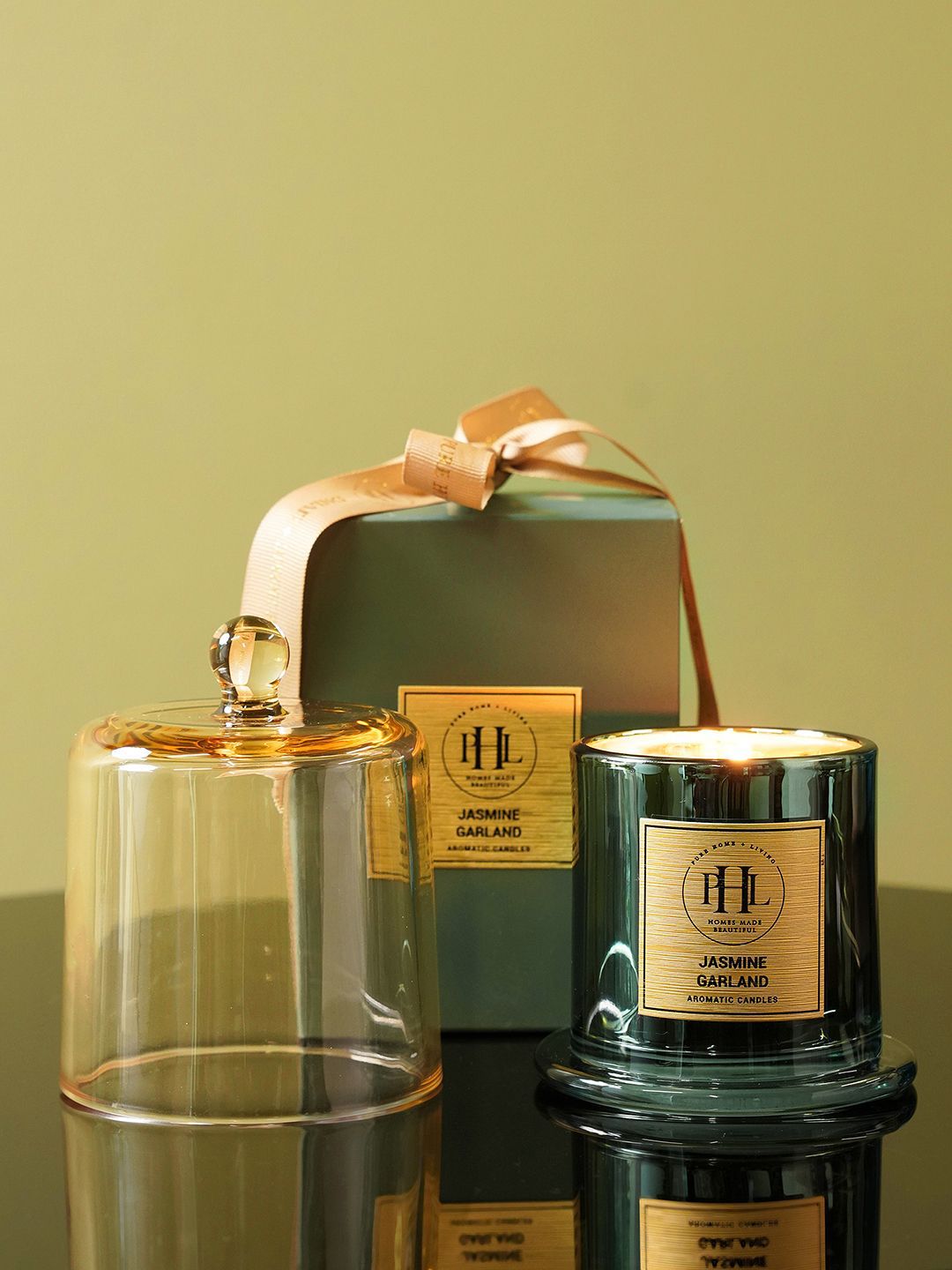 Pure Home and Living Green Jasmine Garland Scented Glass Bell Jar Candle-picture-23
