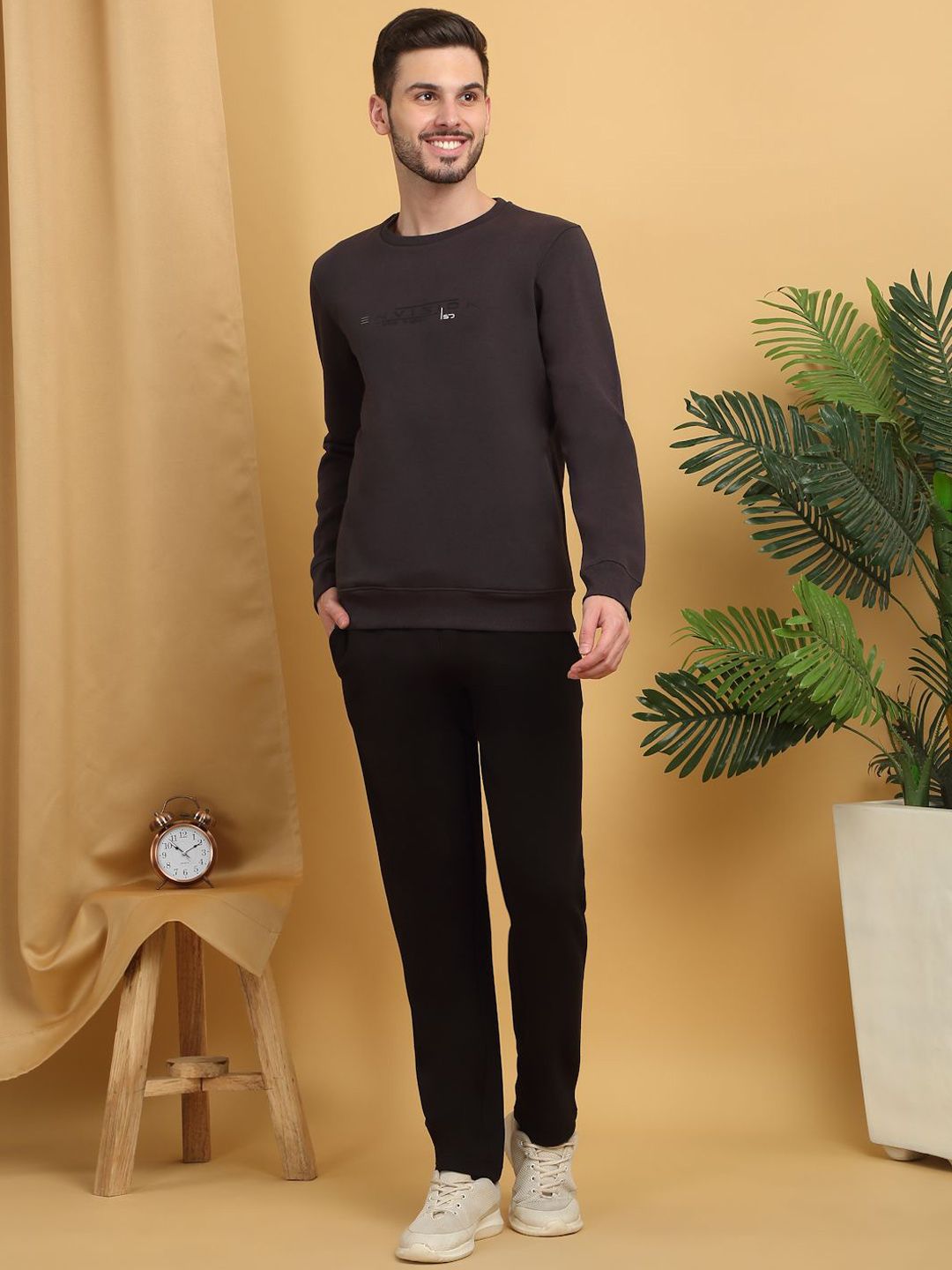 Sweet Dreams Men Round Neck Tracksuits-picture-47
