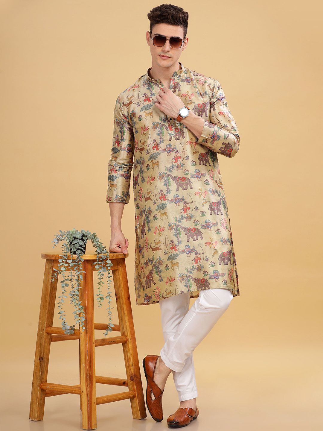 Anouk Cream-Coloured Animal Floral Printed Mandarin Collar Straight Kurta-picture-28