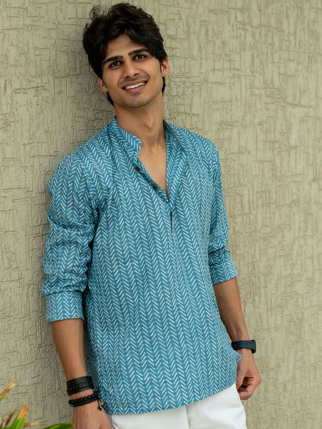 Shasak Men Mirror Work Kurta-picture-16