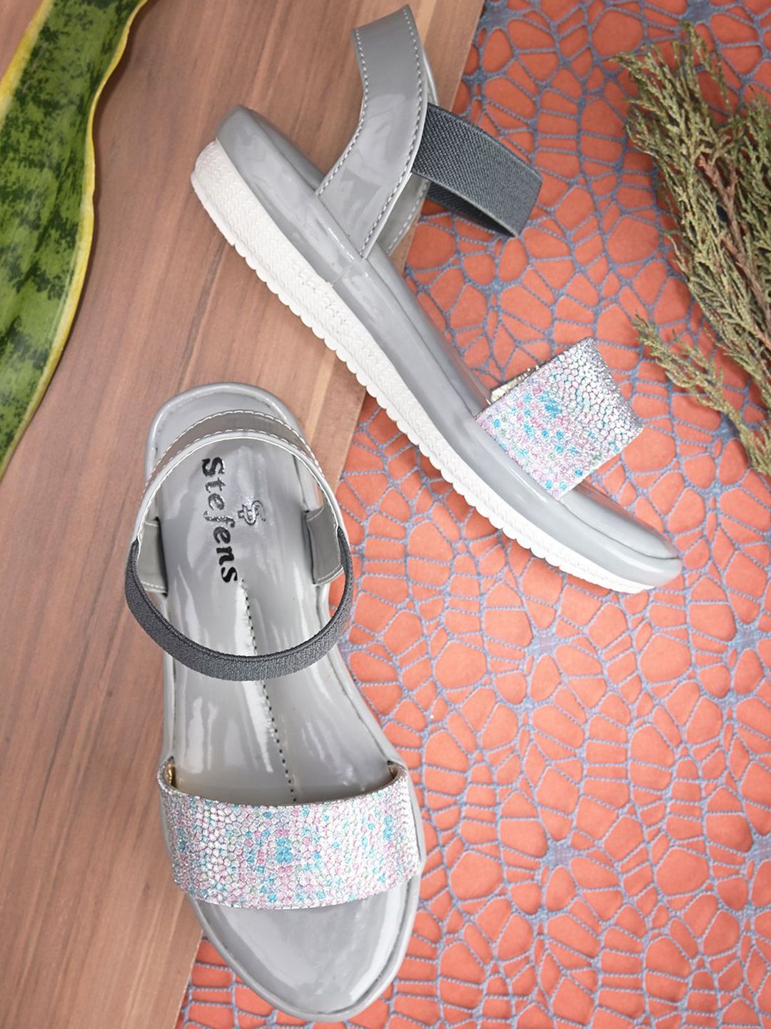 STEFENS Girls Embellished Open Toe Flats-picture-45