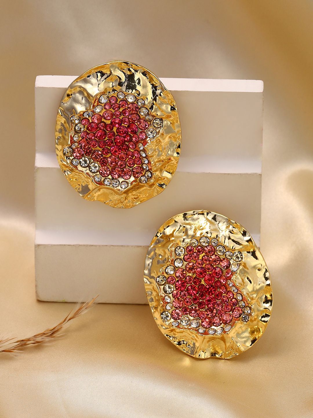 SOHI Contemporary Studs Earrings-image-14