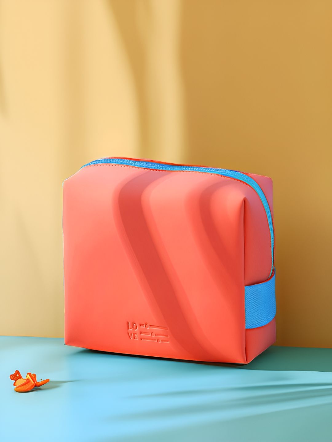 Aura Orange Set of 1 Water Resistant Makeup Organiser Organisers-picture-23