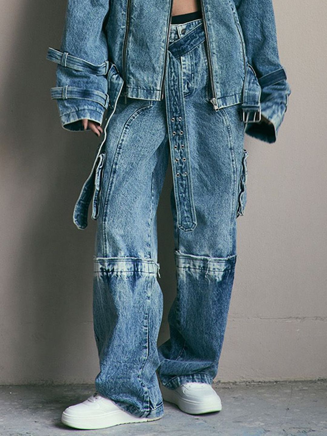 the Misnomer Unisex Relaxed Fit Highly Distressed Heavy Fade Jeans-picture-17