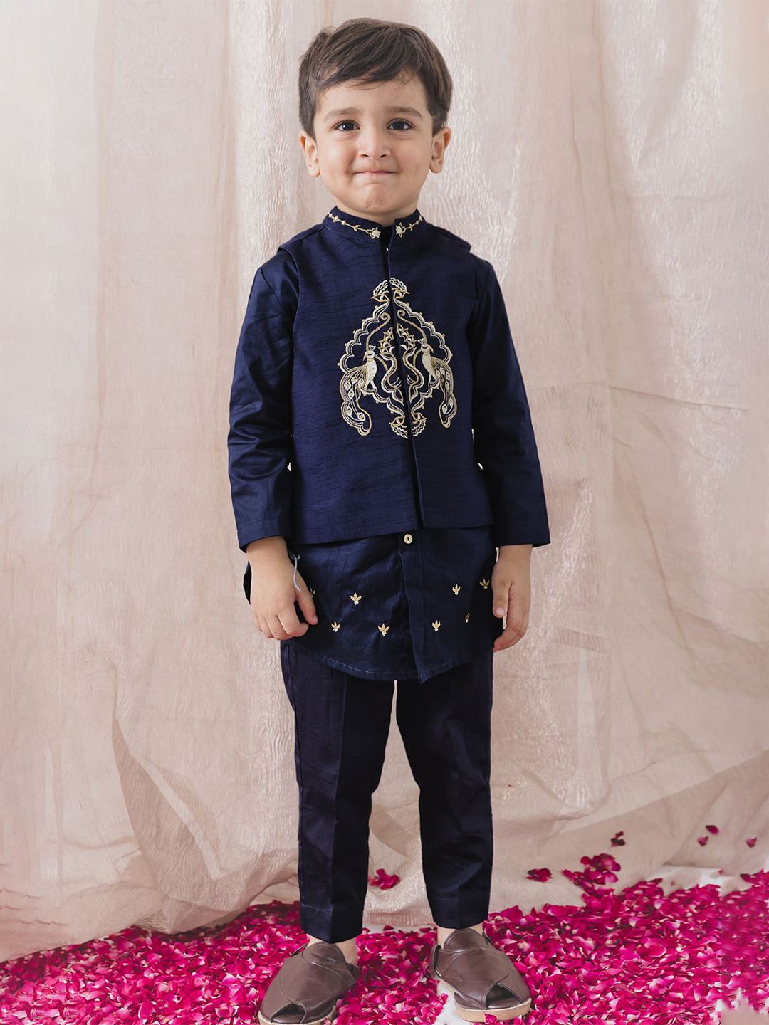 Tiber Taber Boys Ethnic Motifs Embroidered Sequined Cotton Kurta With Trousers & Jacket-picture-27