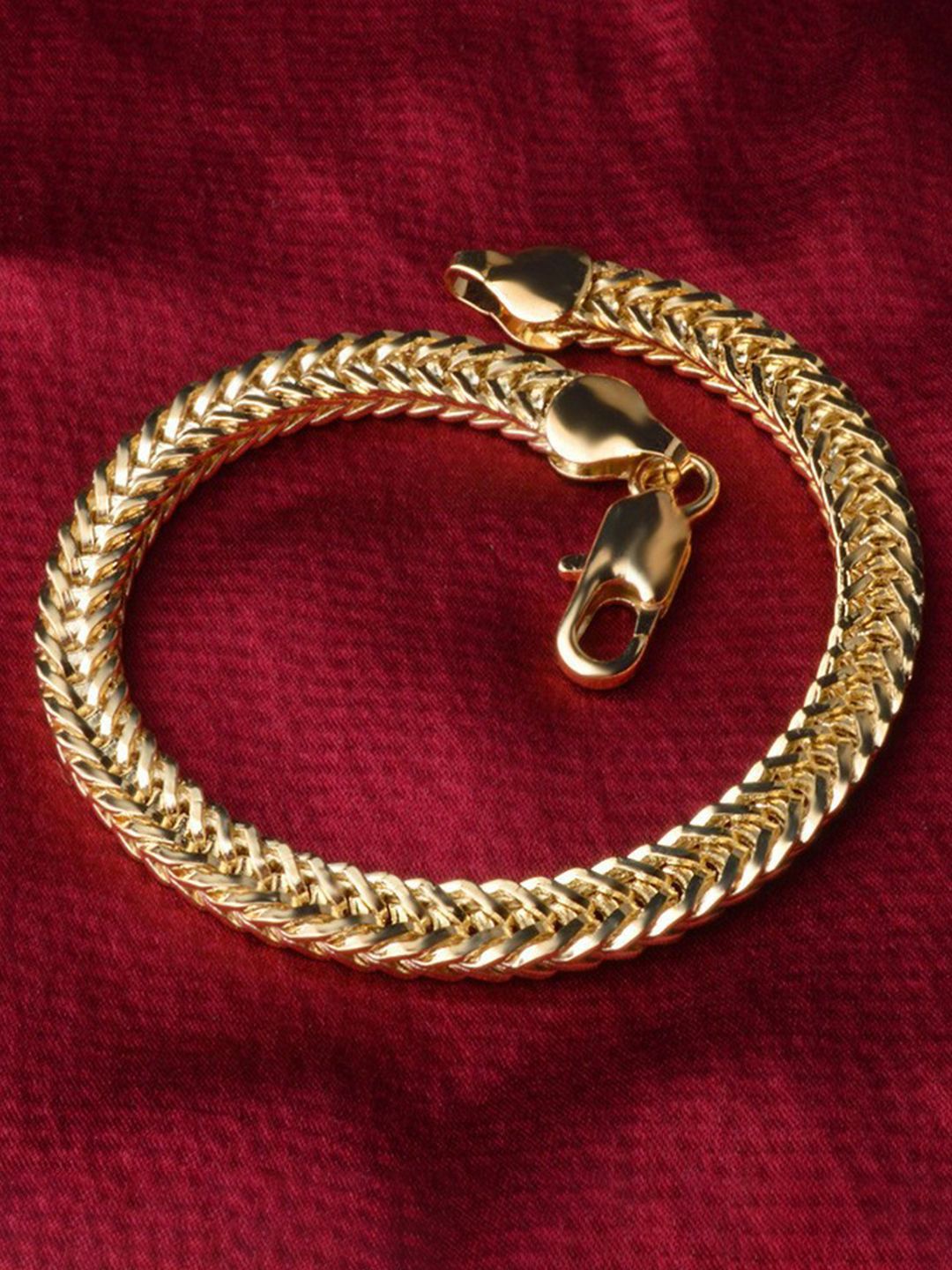 Peora Men Gold Plated Stainless Steel Link Bracelet