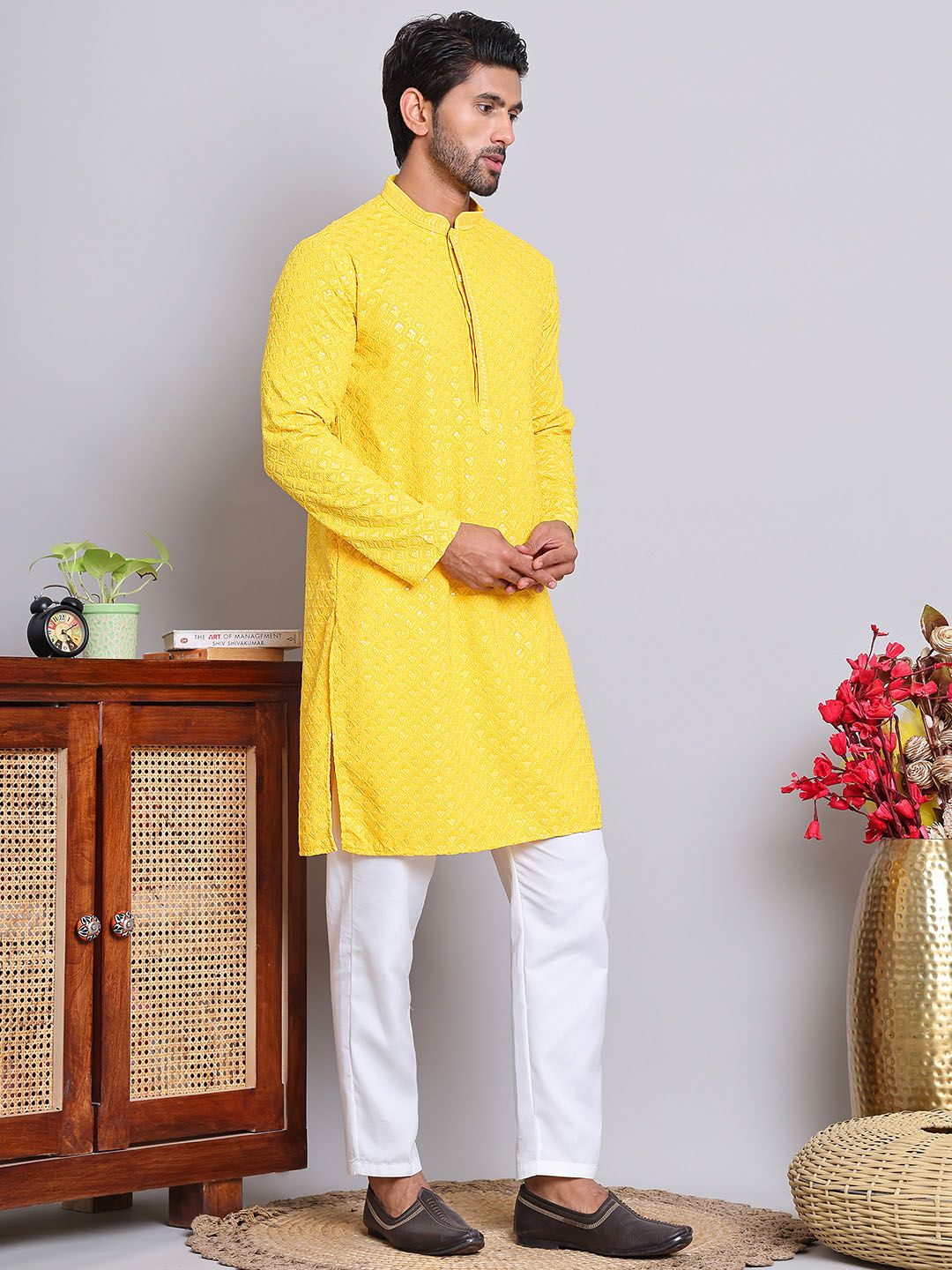 Men’s Floral Embroidered Sequinned Silk Cotton Kurta with Pyjamas & Dupatta – Festive Ethnic Set