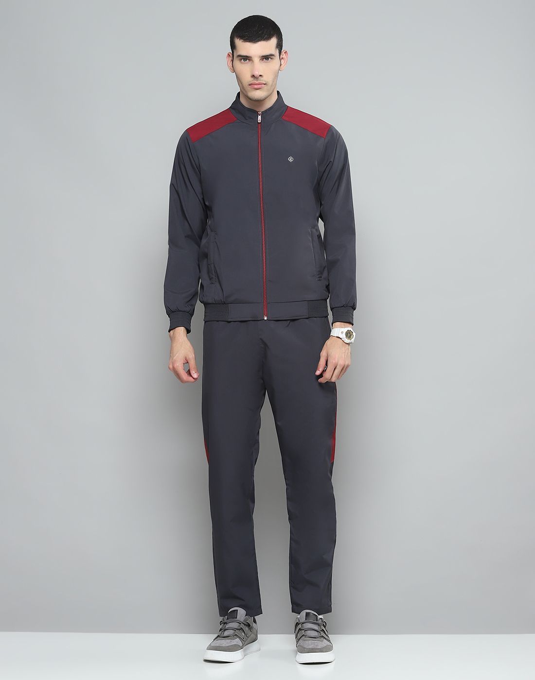 Cloak & Decker Men Colourblocked Mid-Rise Tracksuits-picture-18