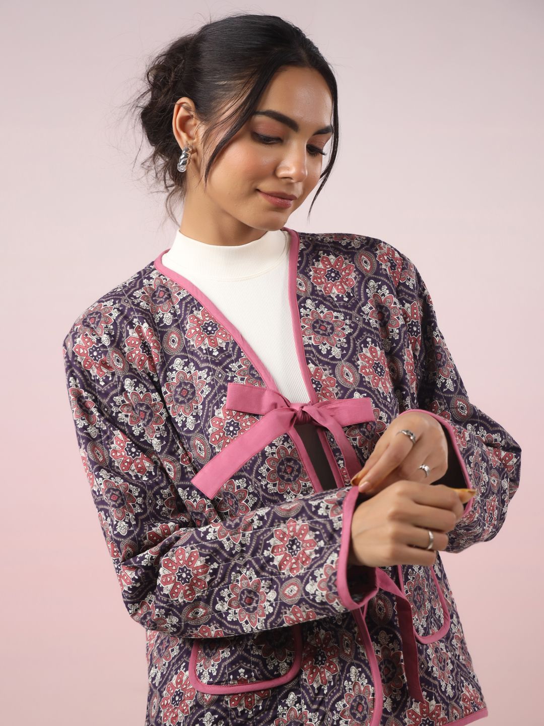 Jaipur Morni Women Collarless Floral Printed Cotton Ethnic Lightweight Tailored Jacket