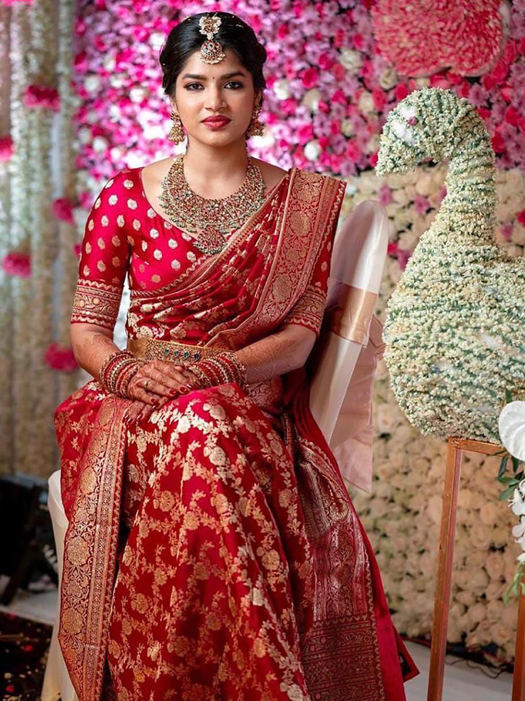 BerMondsey Woven Design Zari Silk Blend Banarasi Saree-picture-34