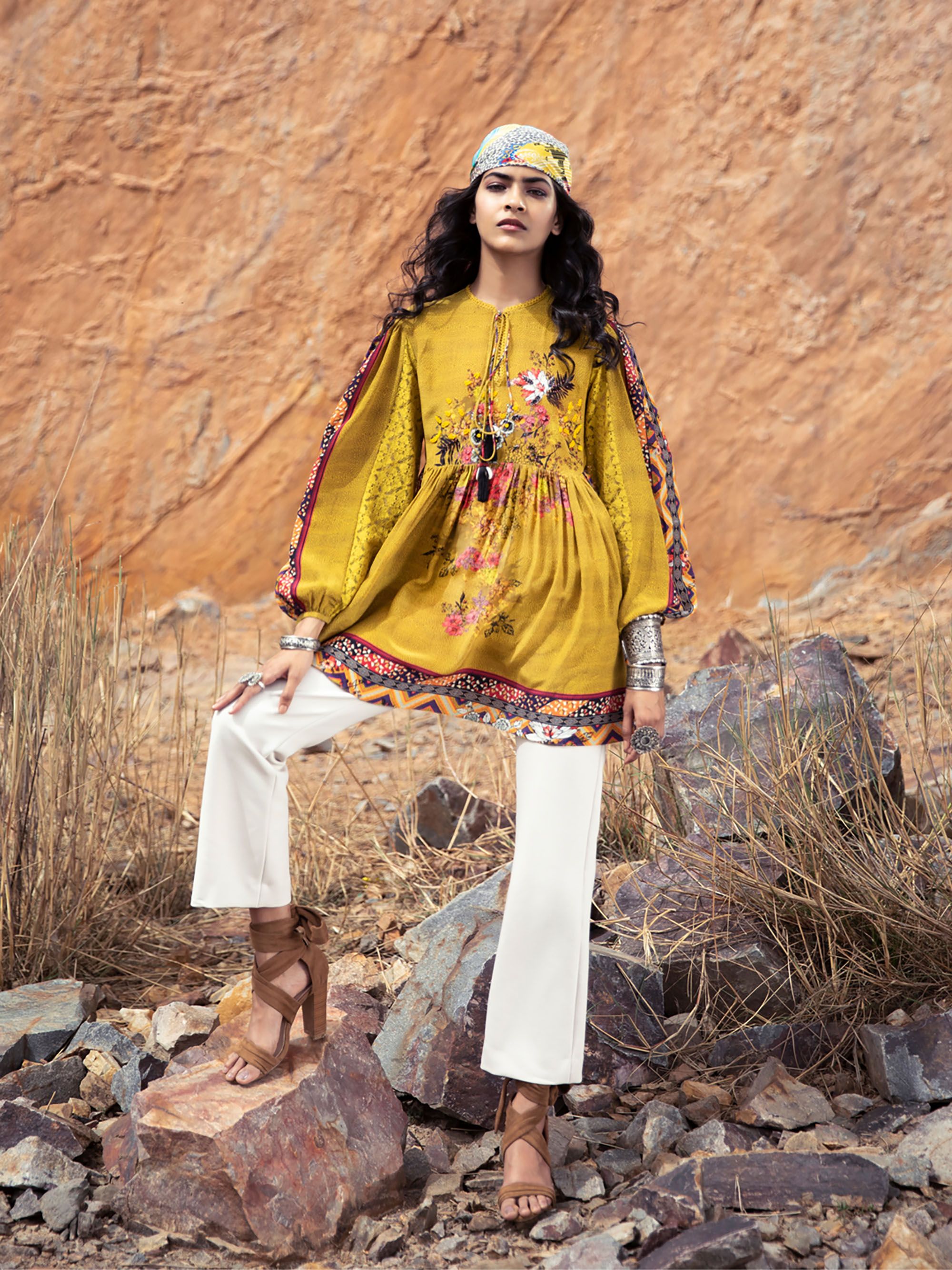 Bhanuni Women Print Top-picture-56