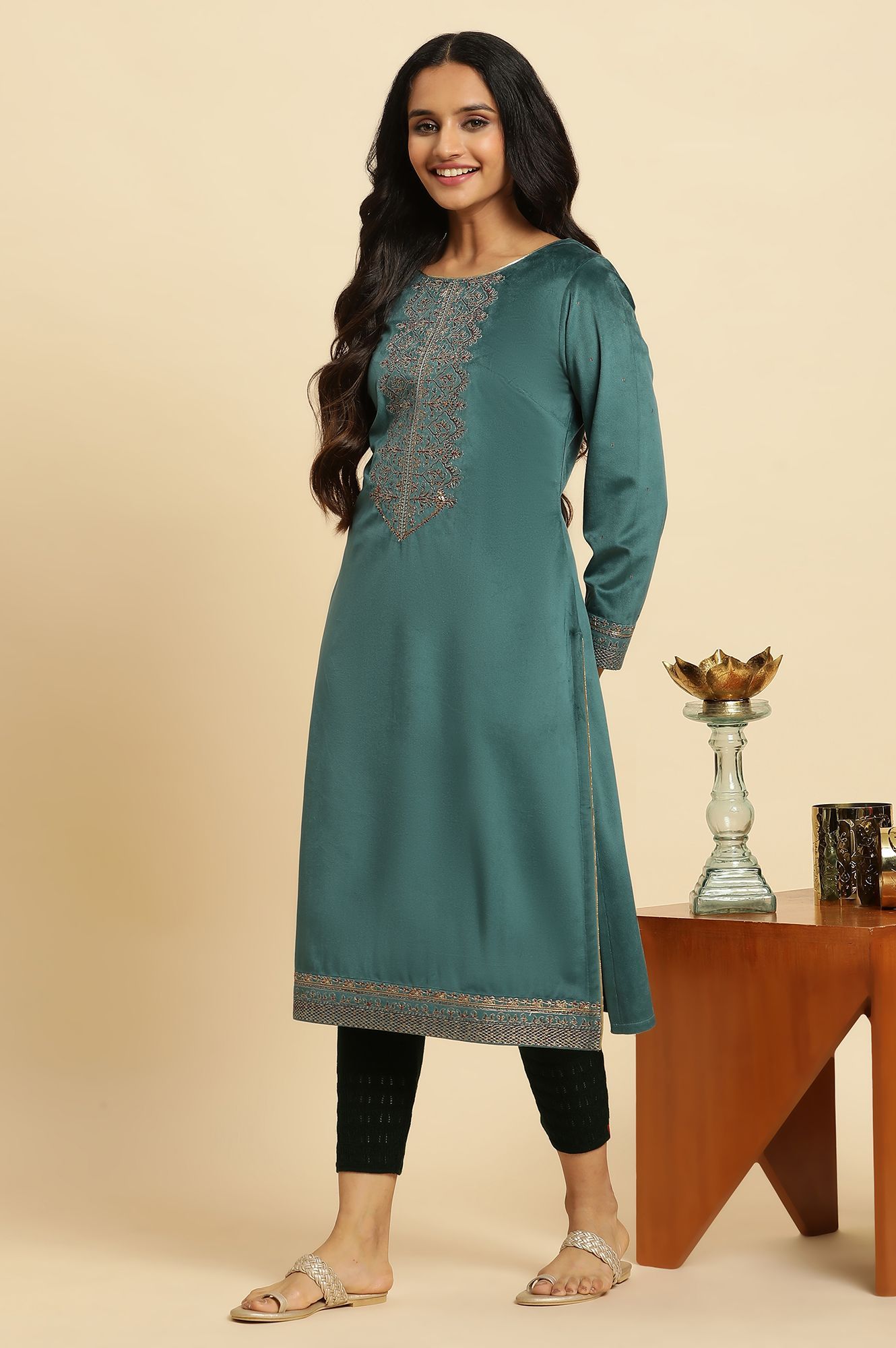 Multicoloured Printed Velvet Straight Kurta