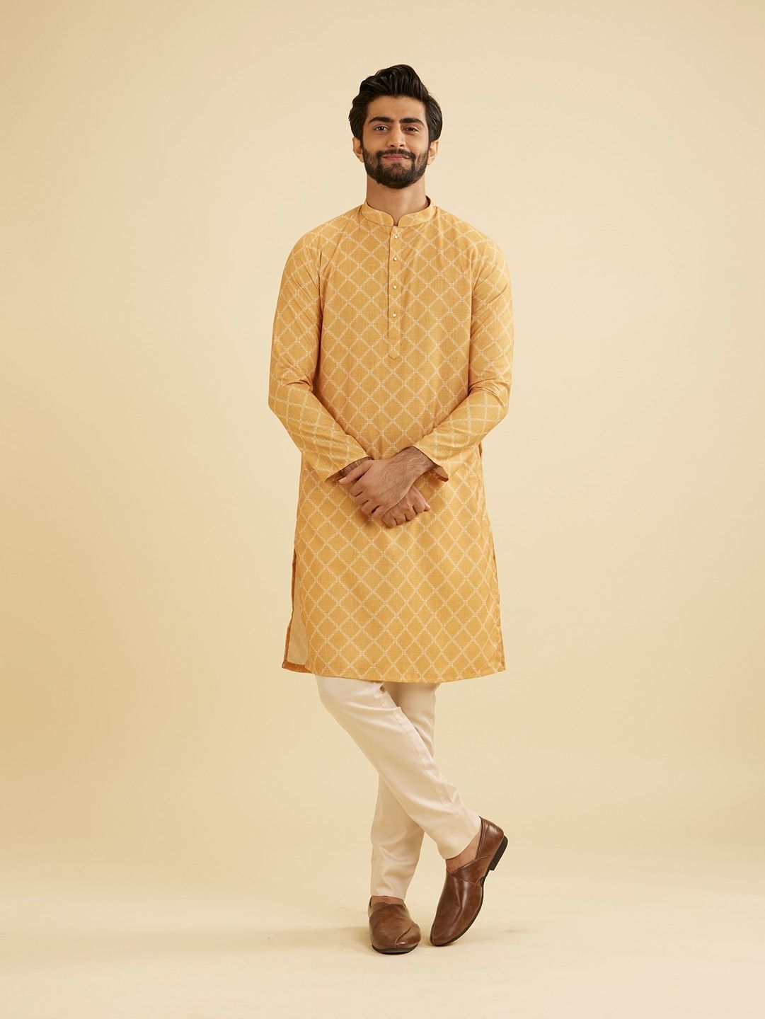 Manyavar Checked Mandarin Collar Straight Kurta-image-31