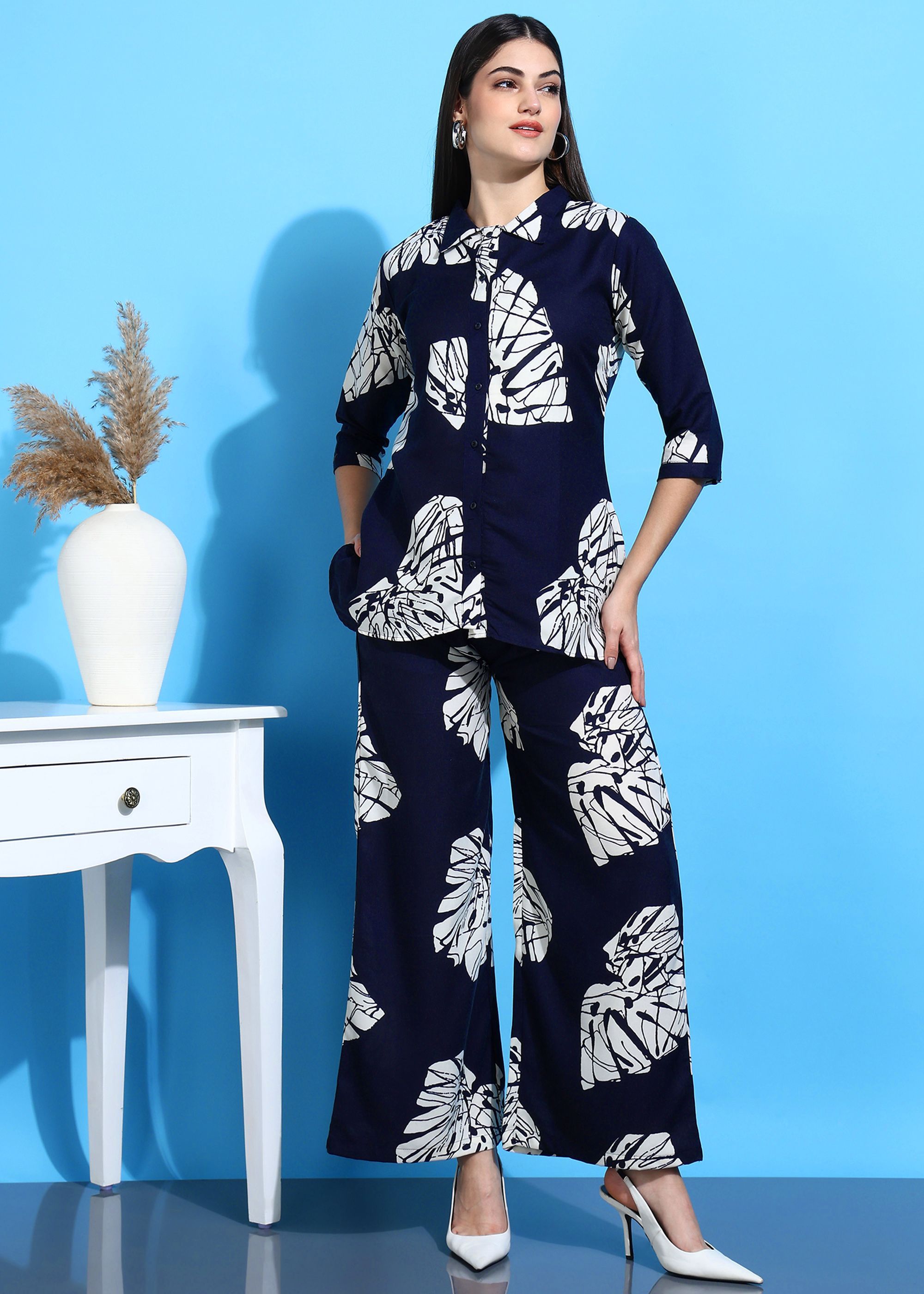 HIVA TRENDZ Printed Shirt Collar Three-Quarter Sleeves Shirt & Palazzo