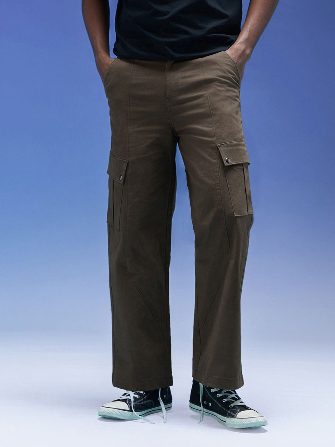 VEIRDO Men Relaxed Straight Leg High-Rise Cargos-picture-24