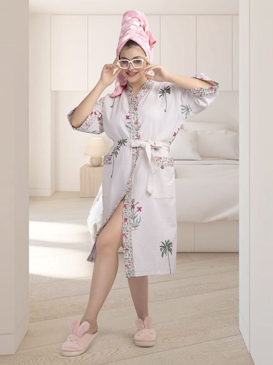 LacyLook White & Green Printed Pure Cotton Bath Robe