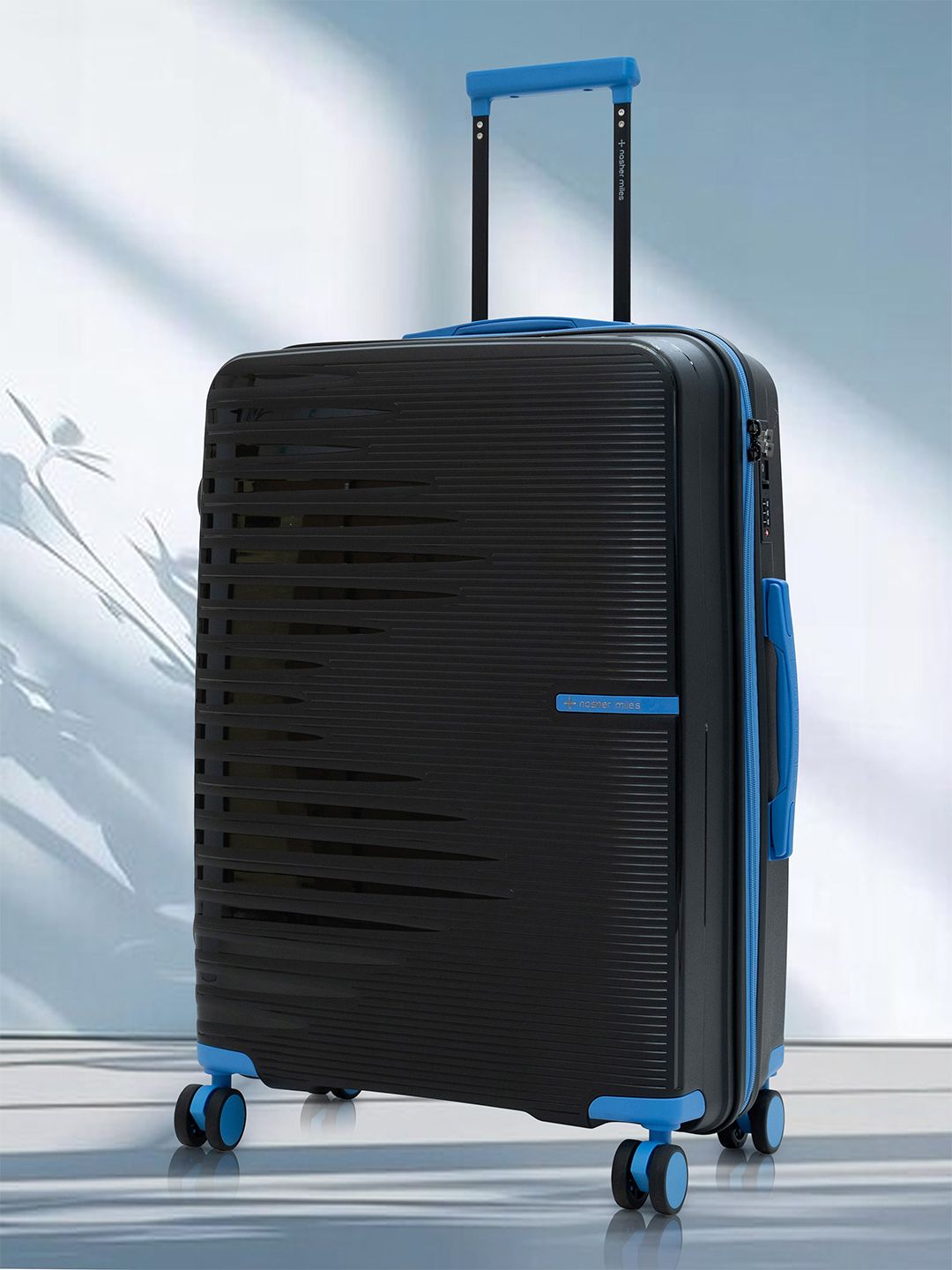 Nasher Miles Havelock Hard Sided Medium Trolley Suitcase-picture-48
