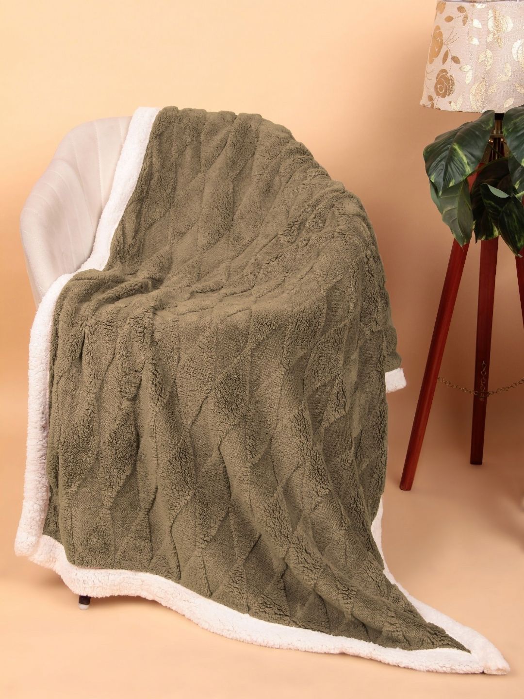 Butterthief Brown & White Heavy Winter 210 GSM Single Bed Blanket-picture-36