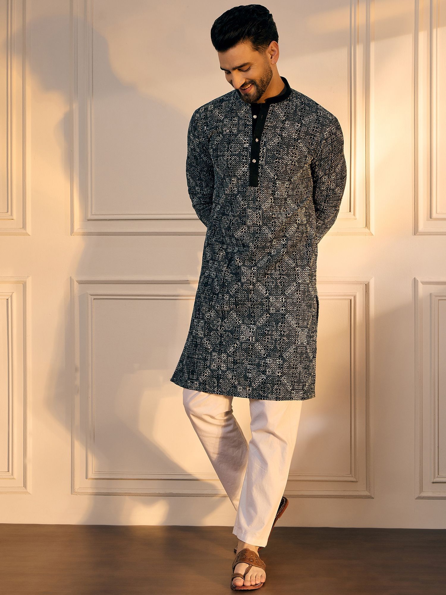 Anouk Black Geometric Embroidered Sequinned Mandarin Collar Straight Kurta-picture-33