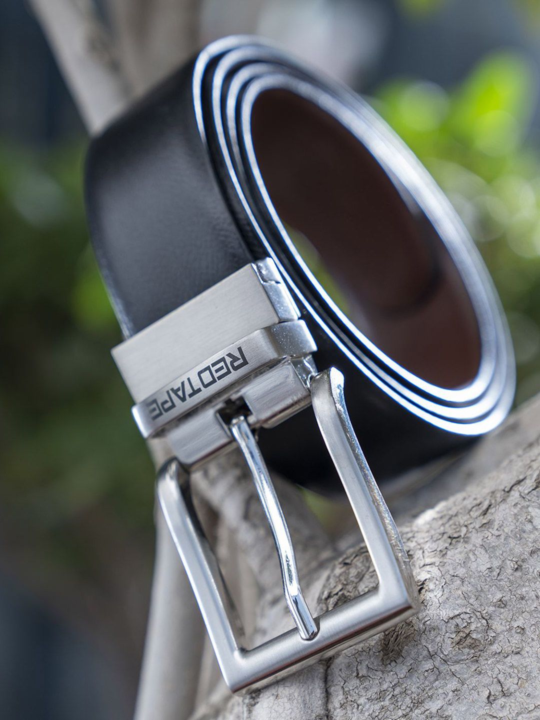 Red Tape Men Textured Leather Reversible Formal Belt