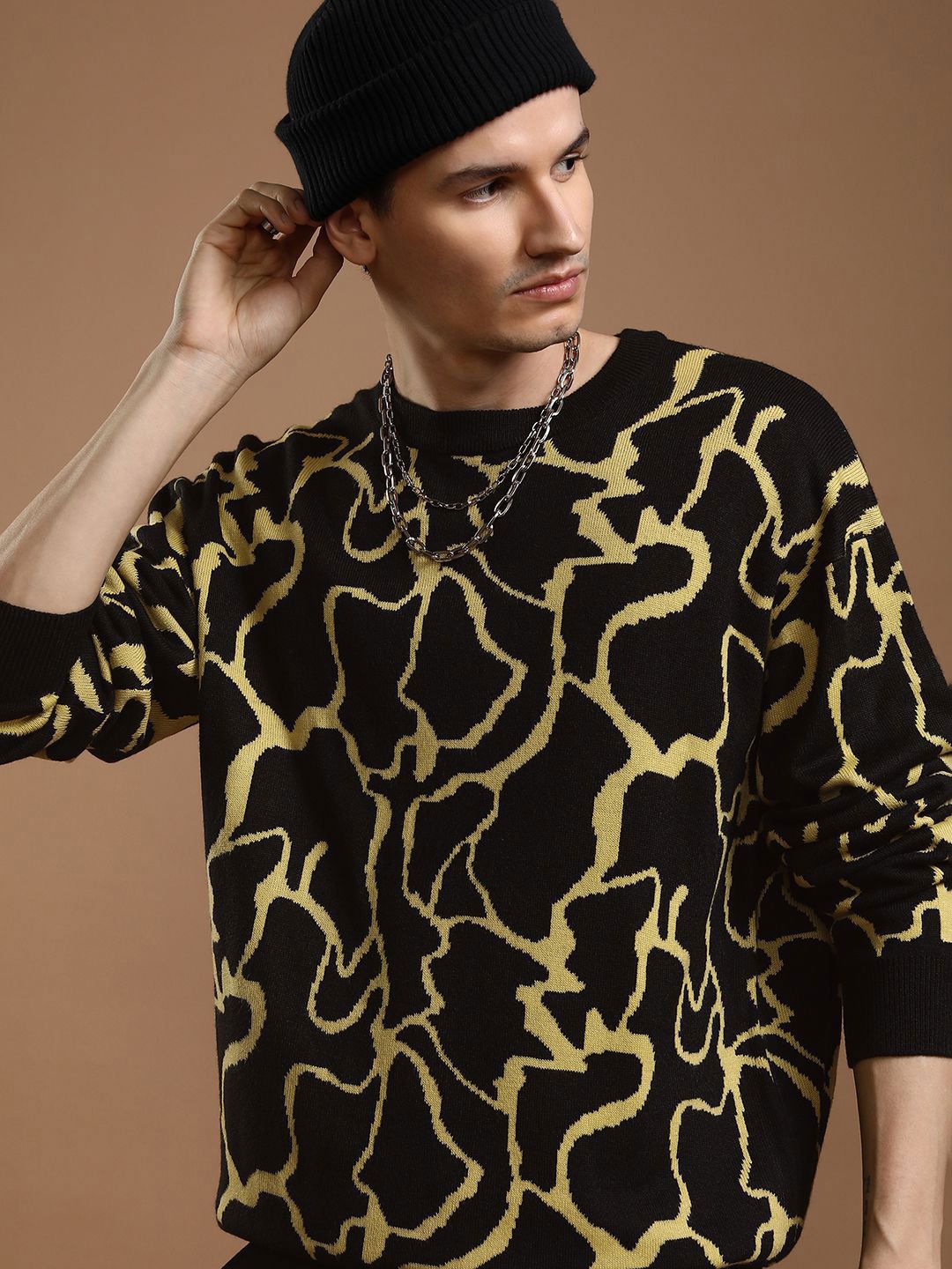 HIGHLANDER Men Pullover with Embellished Detail-image-35
