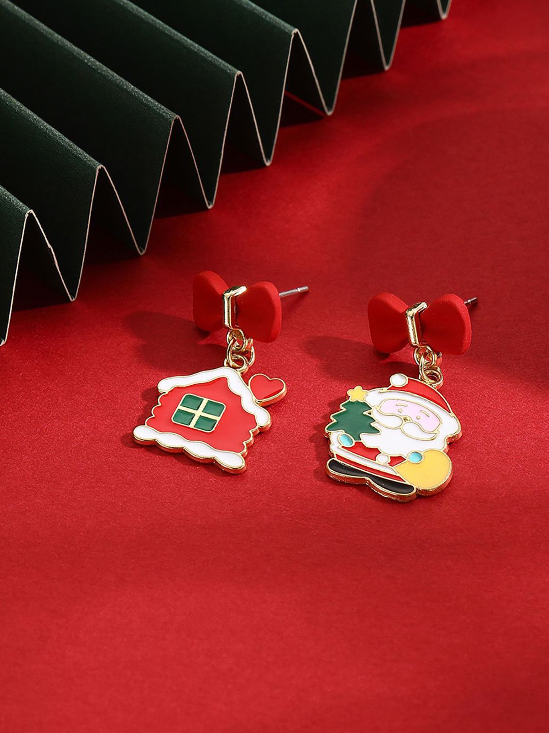 StyleCast x Revolte Gold-Plated Contemporary Chunky Drop Earrings-picture-31