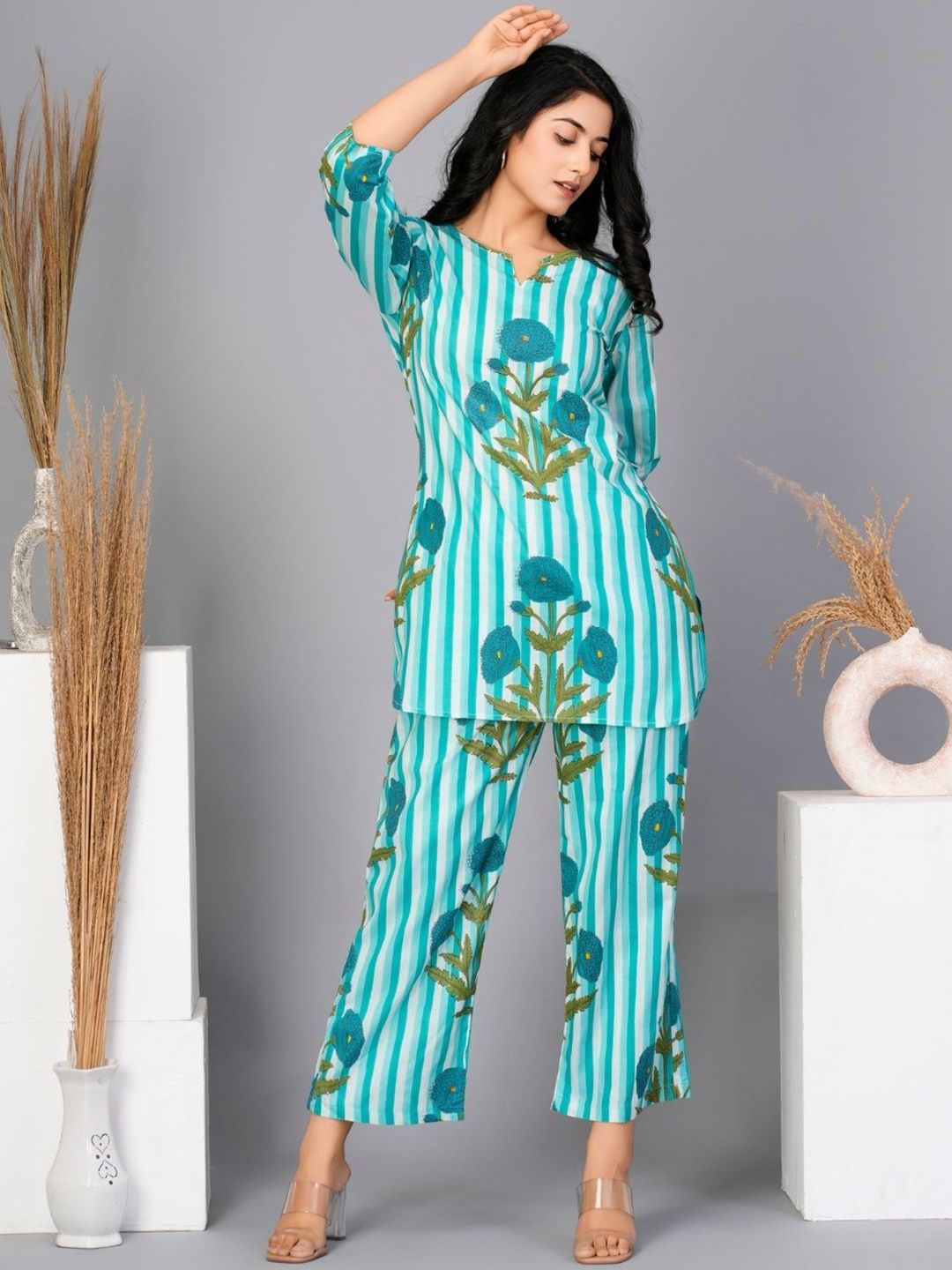 Kaftanize Floral Printed Round Neck Pure Cotton Tunic With Trousers